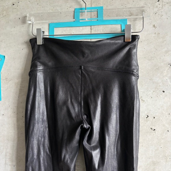 SPANX Faux Leather High Rise Leggings - Picture 4 of 9